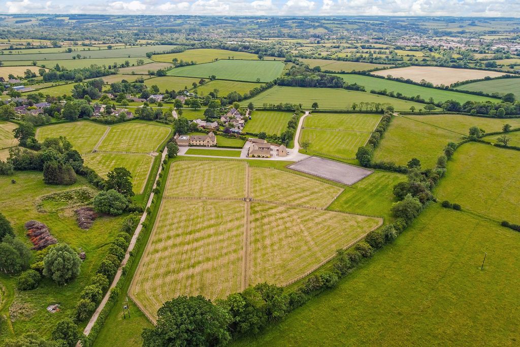 Additional image 43 of 5 bed property for saleWyck Rissington, Cotswolds, Gloucestershire GL54