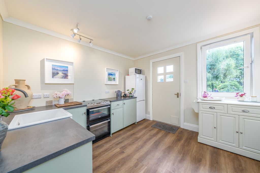 Additional image 7 of 3 bed flat for saleGrovehill, Kelso TD5