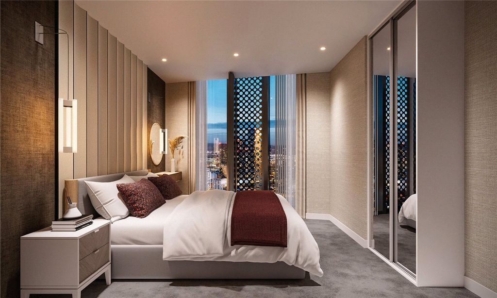 Property photo 2 of 14 Vista River Gardens