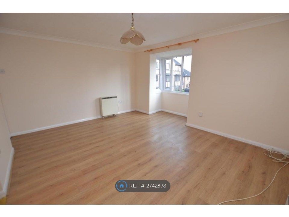 Property photo 2 of 5 Lounge