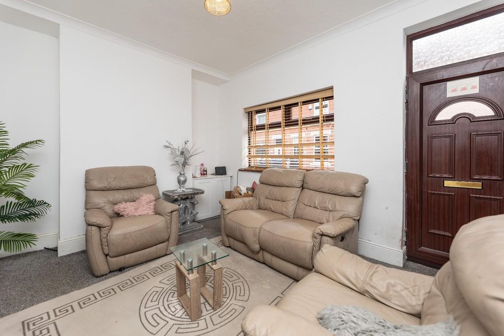 Property photo 3 of 9 5C5A8605.Jpg