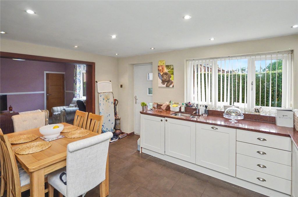 Property photo 3 of 15 Picture No. 08