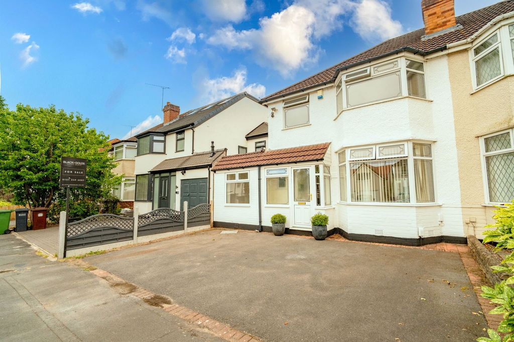 Property photo 1 of 28