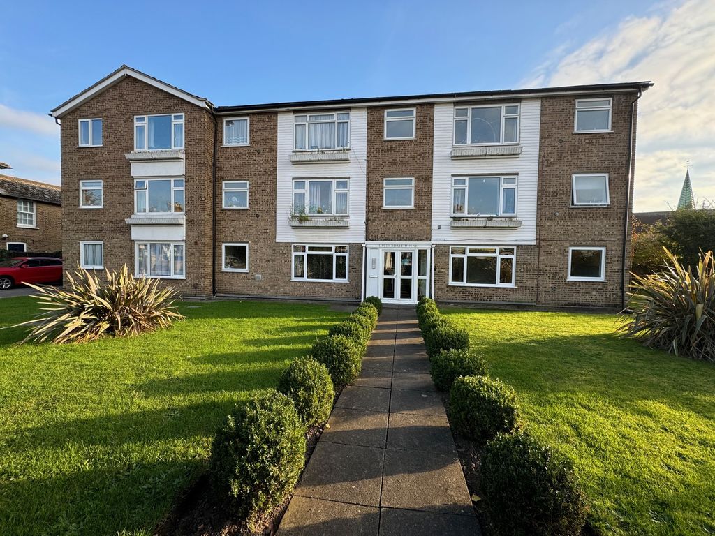 Property photo 1 of 9 Front