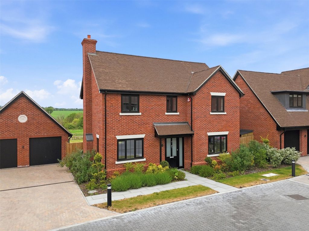 Property photo 1 of 16 High House Farm