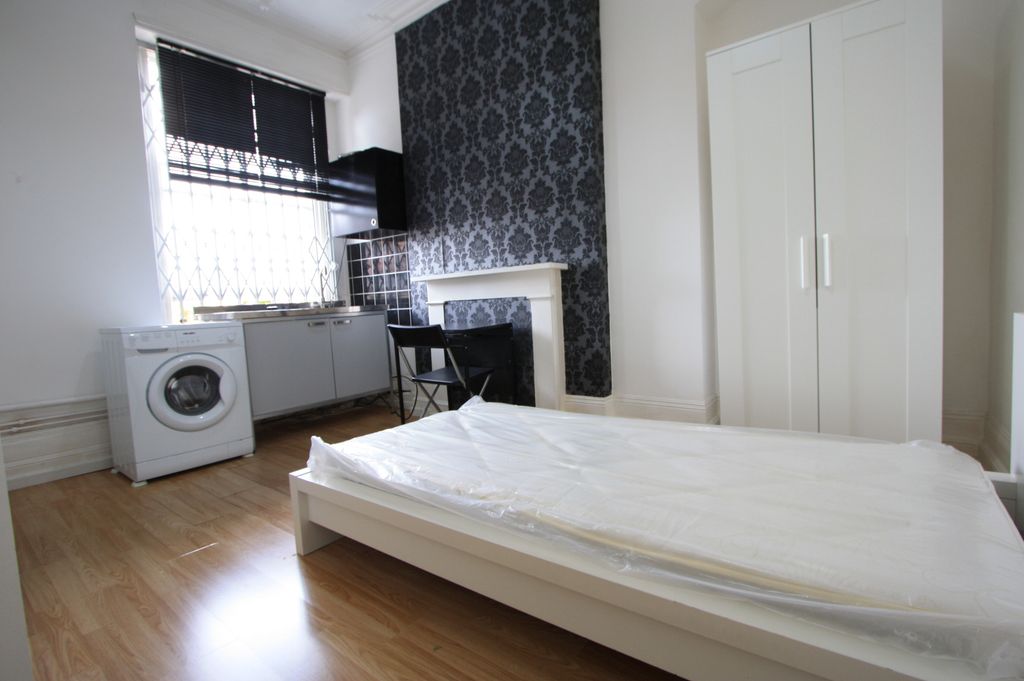 Property photo 2 of 4