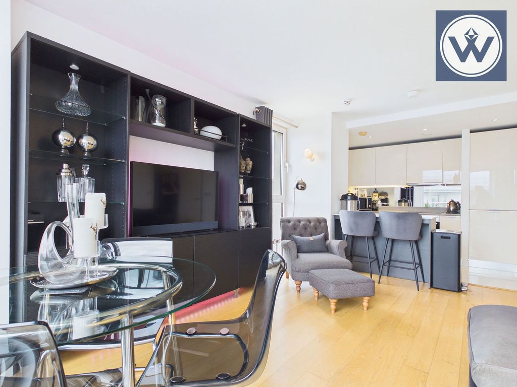 Property photo 3 of 23