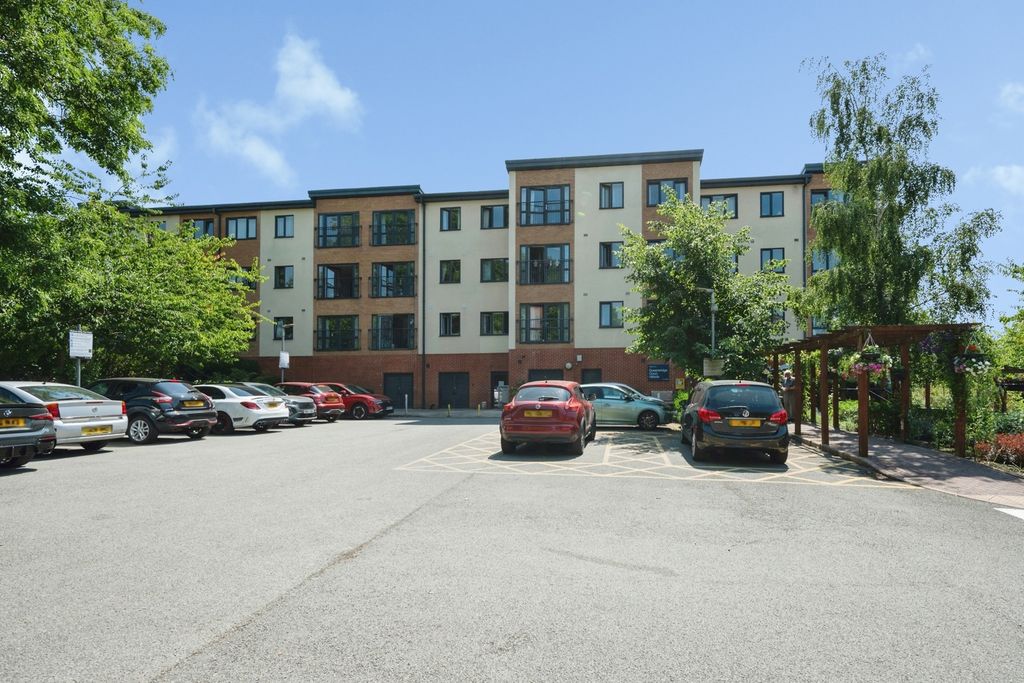Property photo 1 of 15 Pbox-Img.Jpg