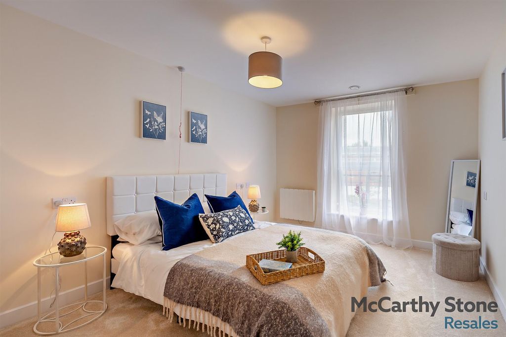 Additional image 10 of 2 bed flat for saleMonument Place, Endless Street, Salisbury SP1