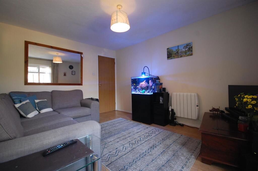 Property photo 2 of 9