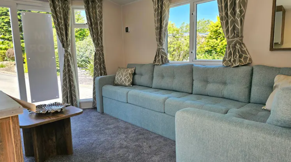 Property photo 2 of 26 Bright Lounge With Large Corner Sofa And Patio Doors