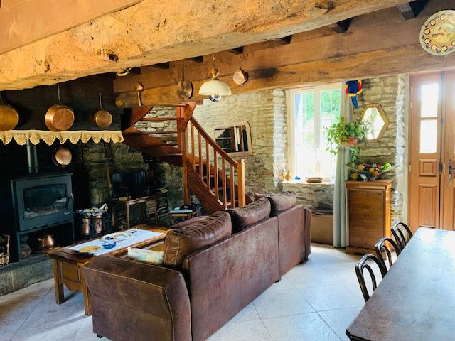 Property photo 2 of 10