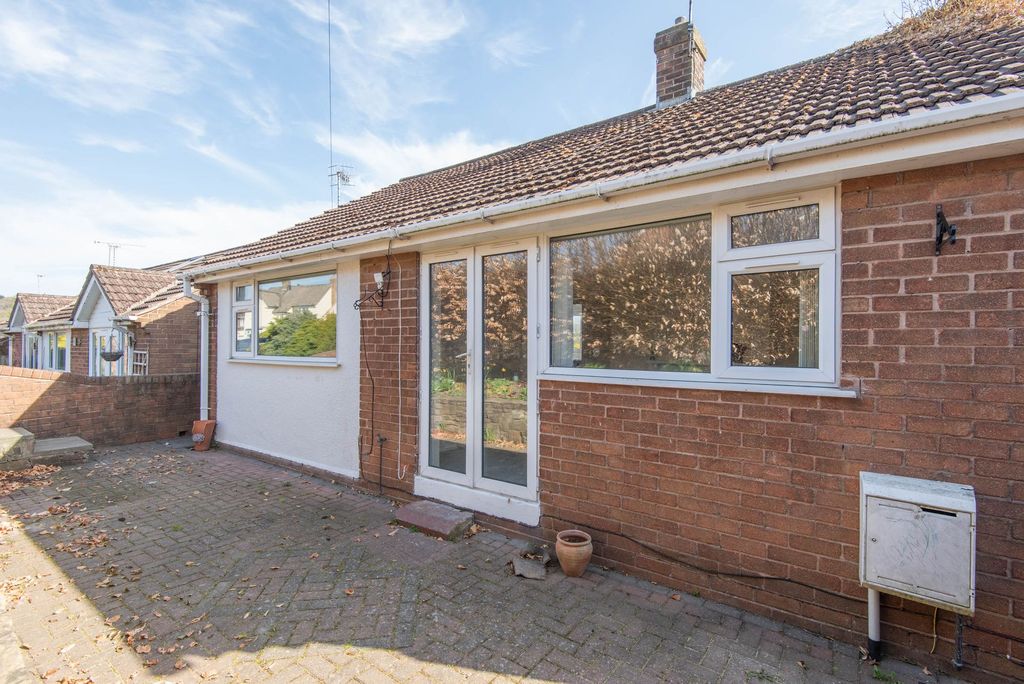 Property photo 3 of 16