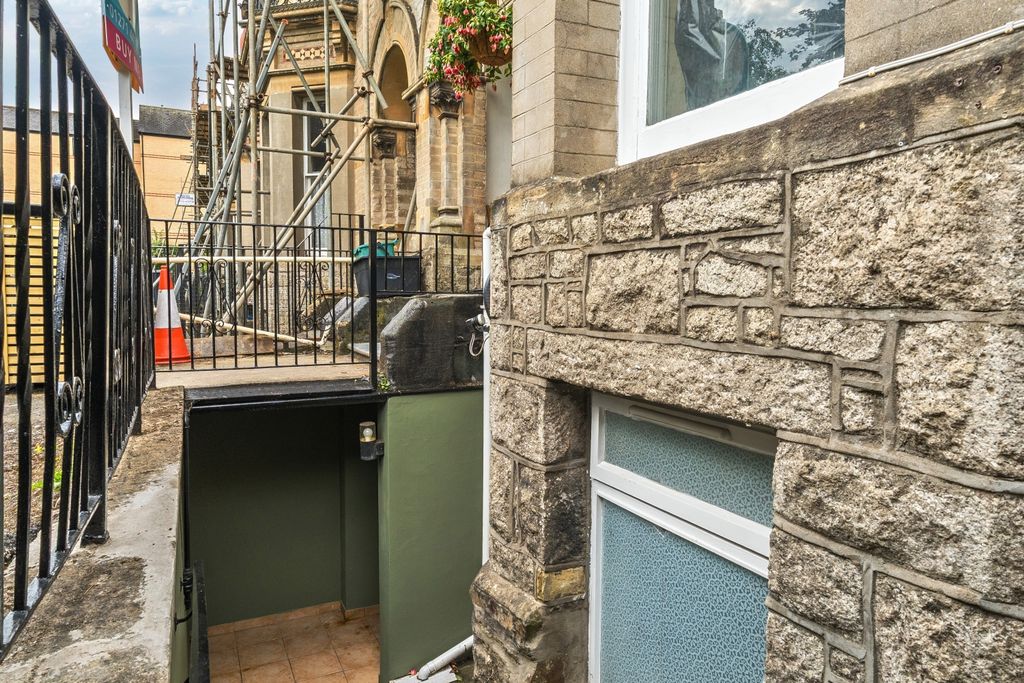 Property photo 3 of 18 1477063-19-6A393d8A89c3A