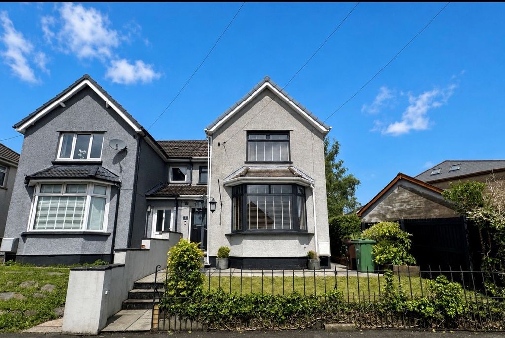 Property photo 1 of 45