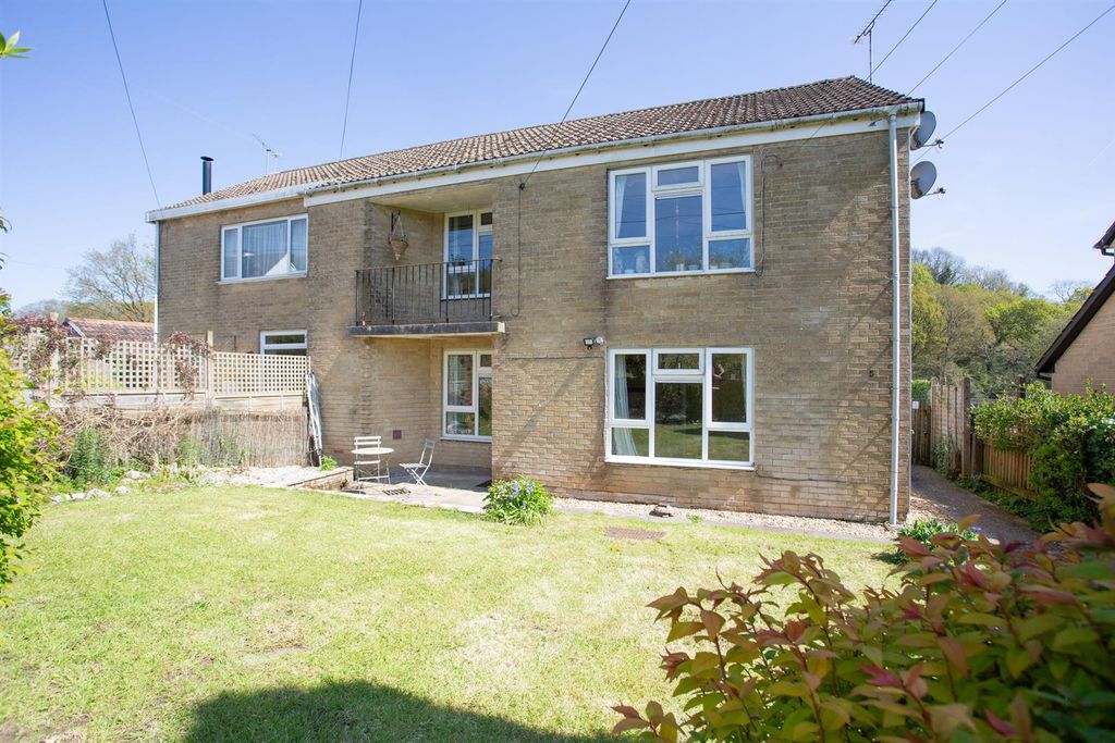 Property photo 3 of 16 Derb8433.Jpg