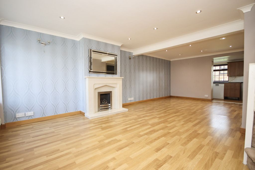 Property photo 2 of 11 Lounge/Diner