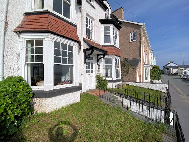 Property photo 3 of 51