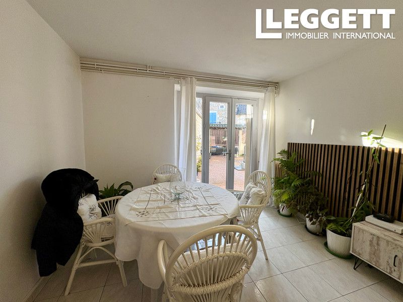 Property photo 3 of 10