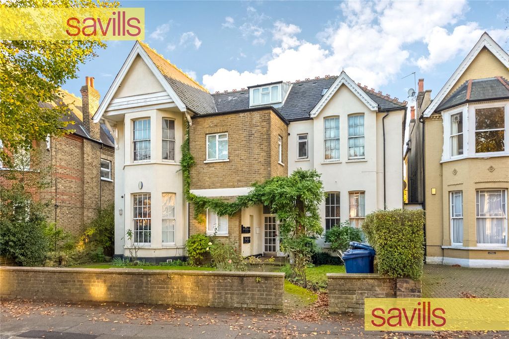 Property photo 3 of 13 External