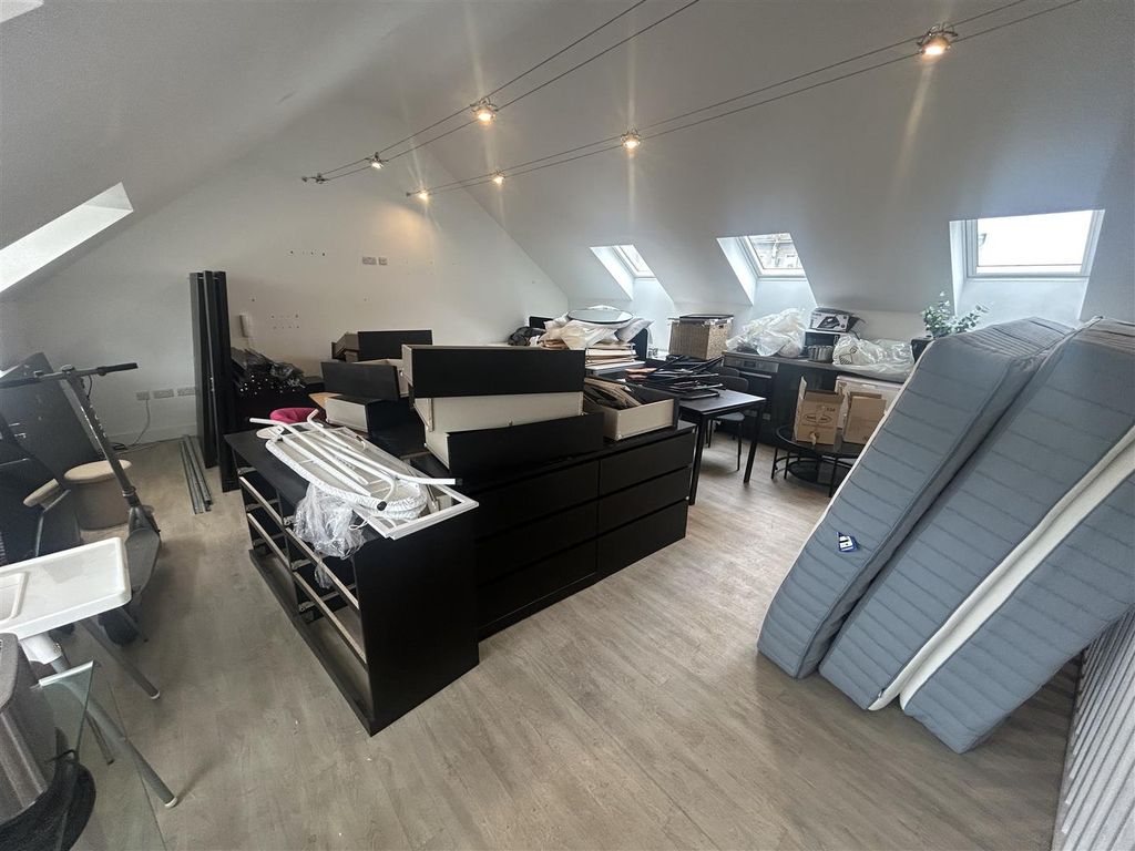 Property photo 1 of 6 Img_1161.Jpeg