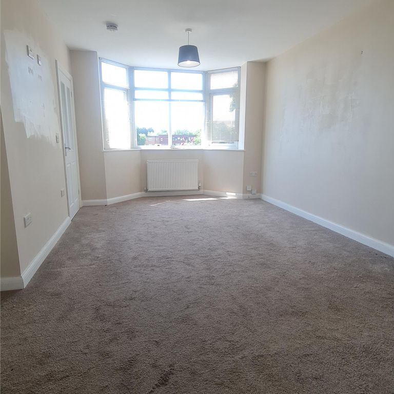 Property photo 3 of 12 Living Room