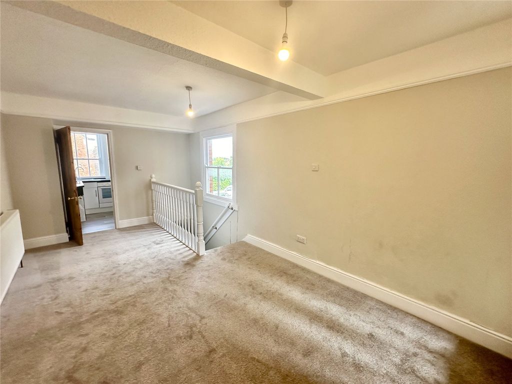Property photo 2 of 6 Picture No. 04
