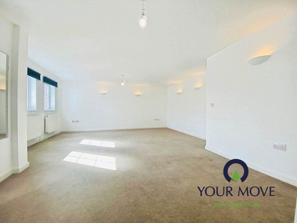 Property photo 3 of 8 Pbox-Img.Jpg