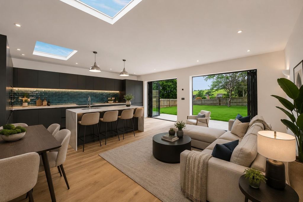 Property photo 3 of 19 High_End_Open_Plan_Staged.Jpeg