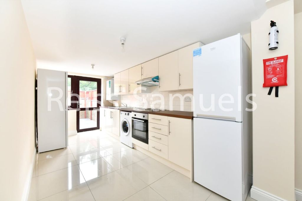 Property photo 1 of 25