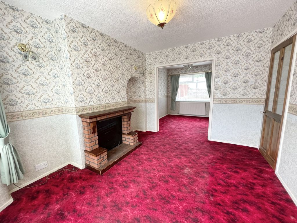 Property photo 3 of 18