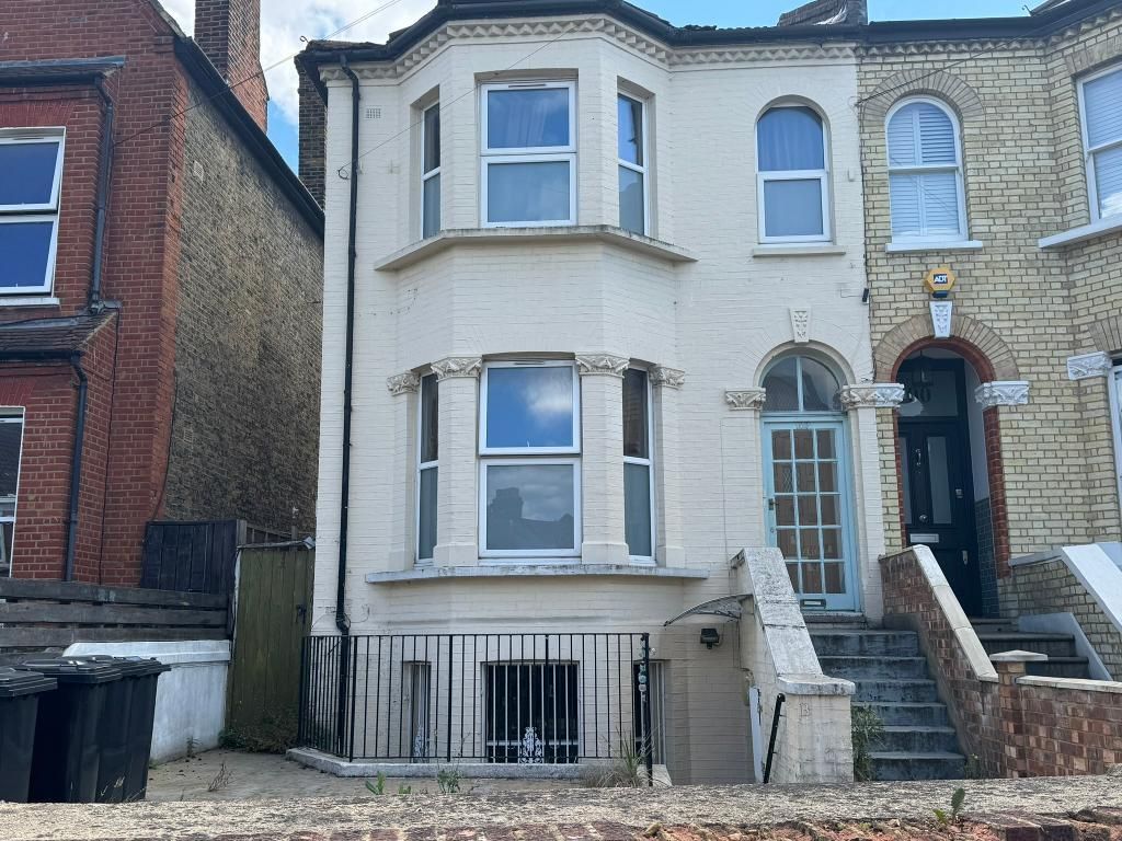Property photo 1 of 1