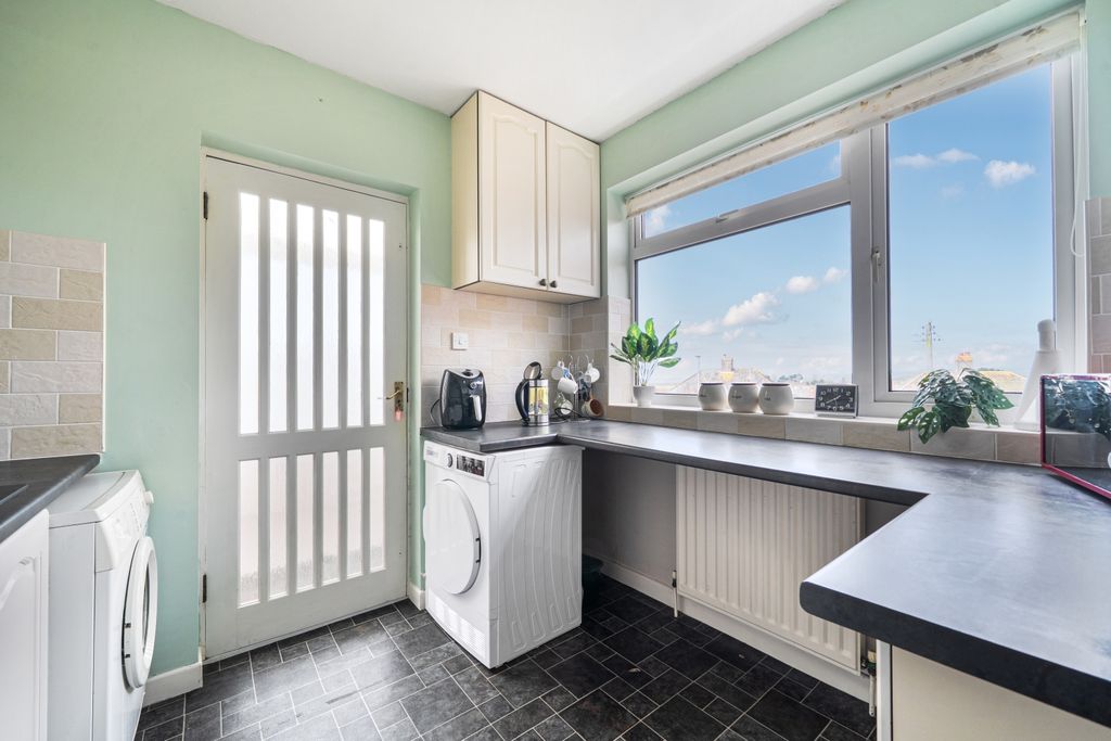 Property photo 3 of 23 1424026-17-69Aae164B5B5d