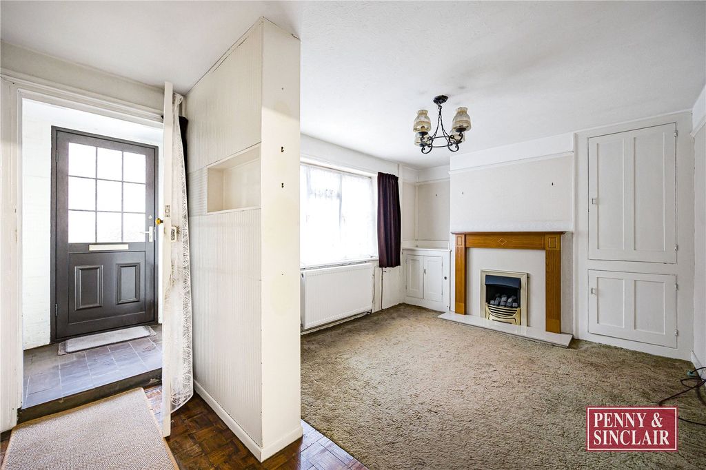 Property photo 2 of 13 Picture No. 01