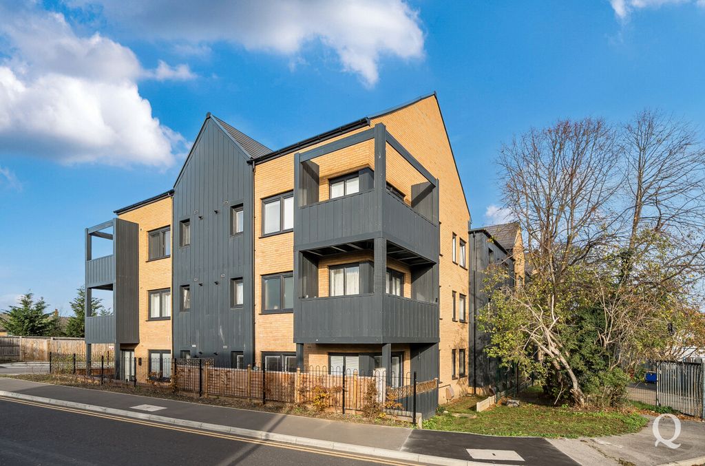 Property photo 1 of 20 Bba162F4-F345-4Ea...