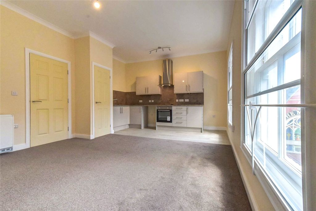 Property photo 3 of 7 Picture No. 04