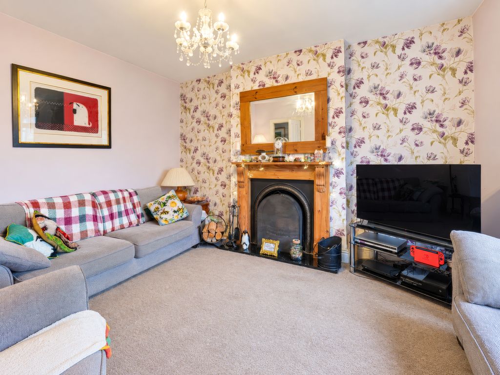 Property photo 3 of 24 14