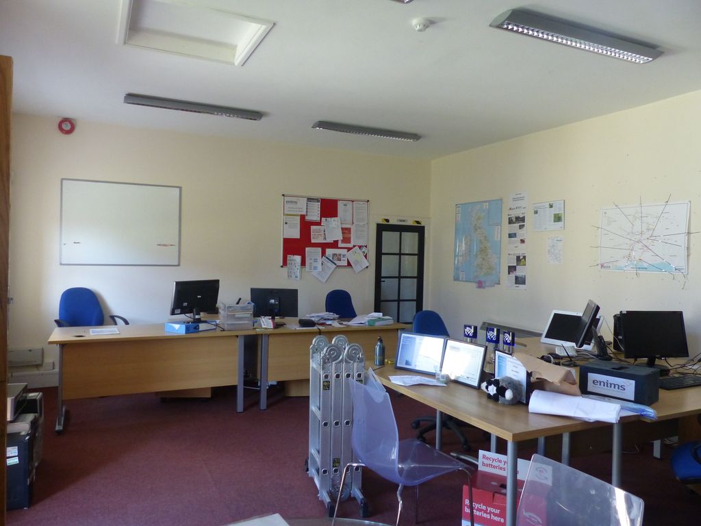 Property photo 3 of 6