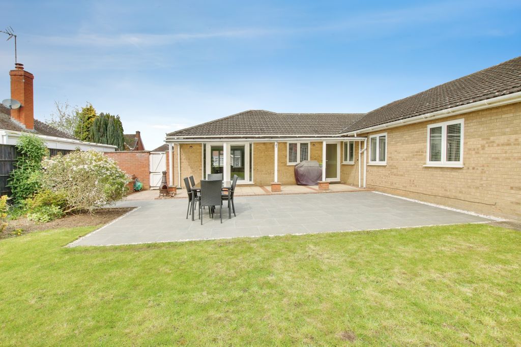 Additional image 21 of 6 bed detached bungalow for saleChandlers Way, March PE15