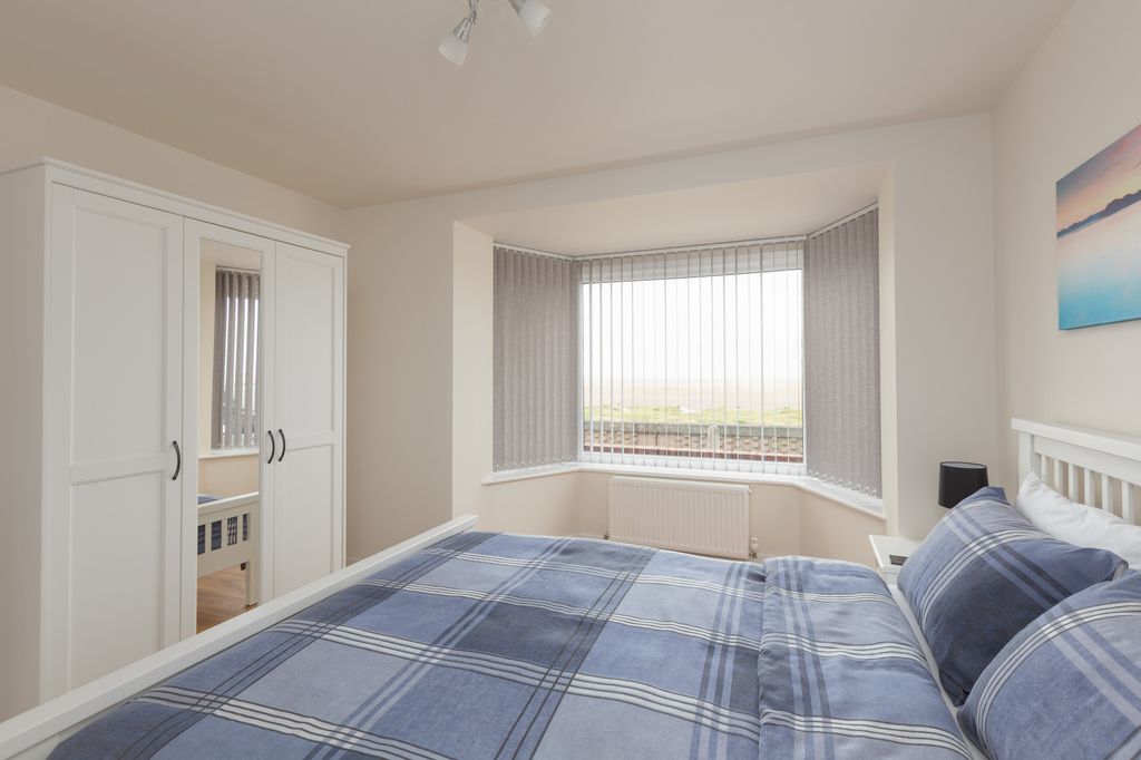 Property photo 3 of 48