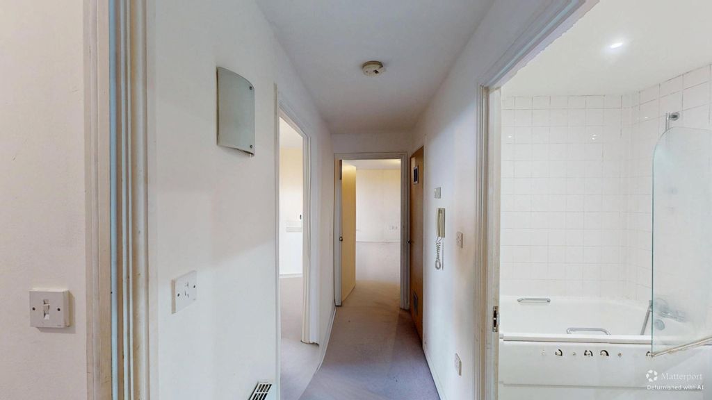 Property photo 2 of 13 Image