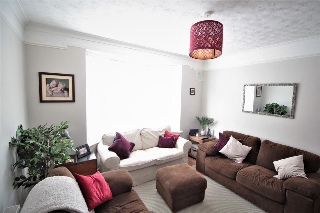 Property photo 3 of 12 Img_0917.Jpg