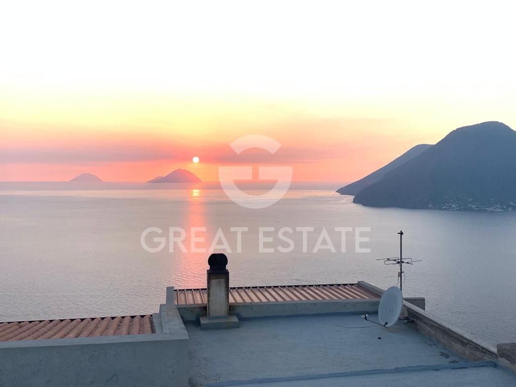 Property photo 3 of 27 Exteriors