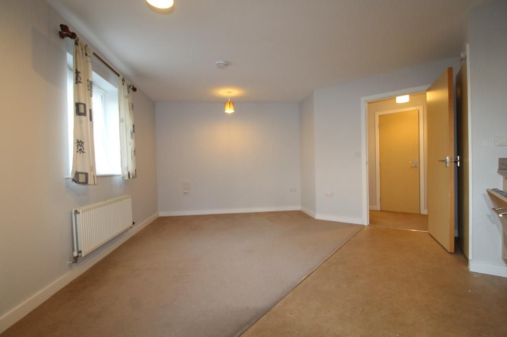 Property photo 2 of 10 Photo 4