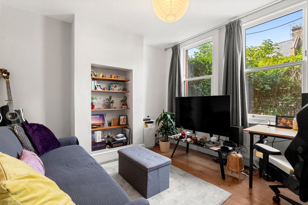Property photo 1 of 15