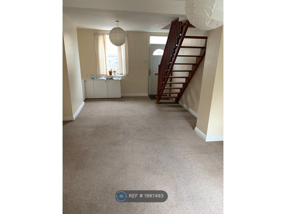 Property photo 2 of 9 Lounge/Diner