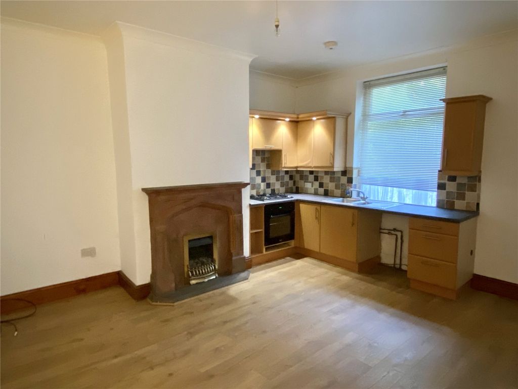 Property photo 2 of 5 Picture No. 13