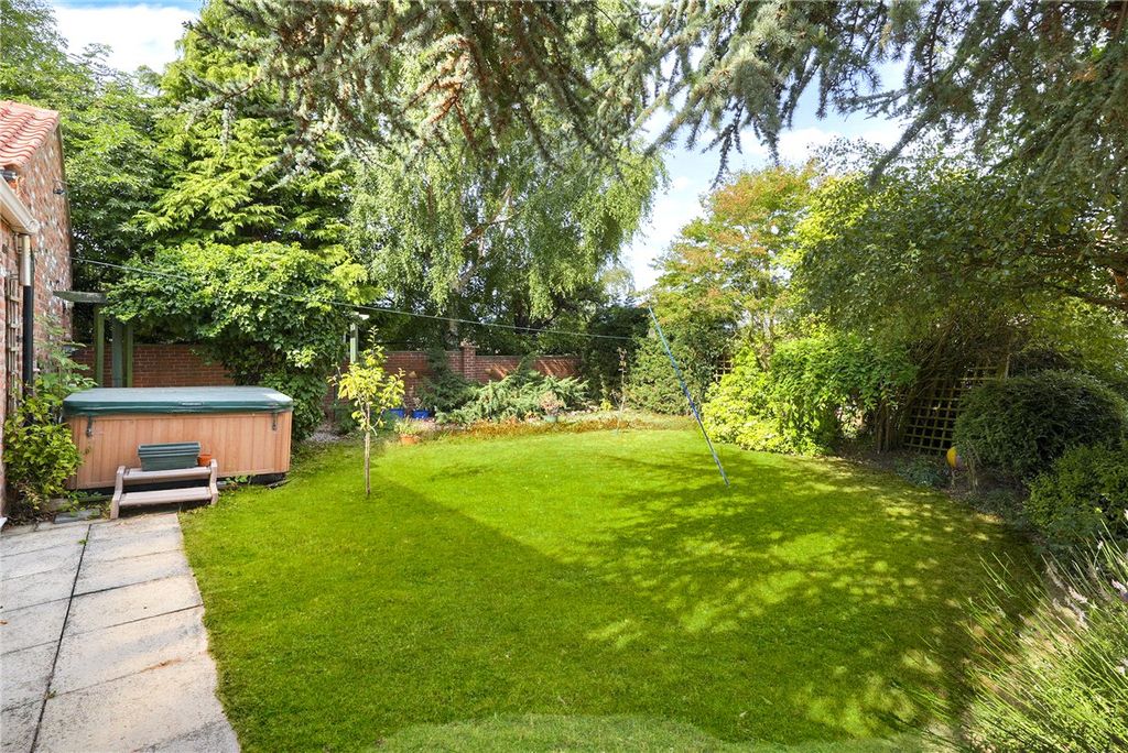 Property photo 3 of 30 Picture No. 03