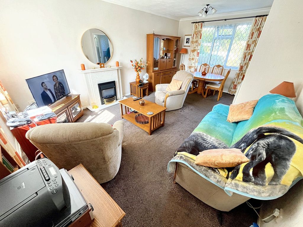 Property photo 3 of 22