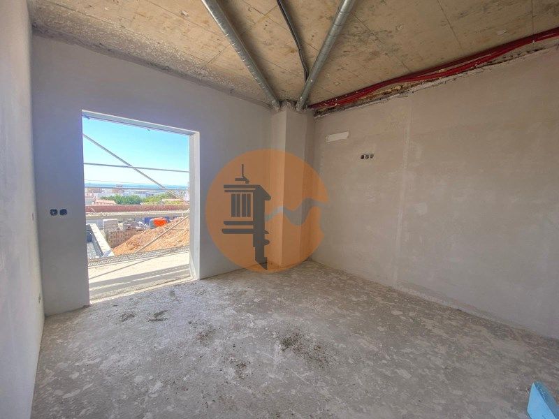 Property photo 3 of 26